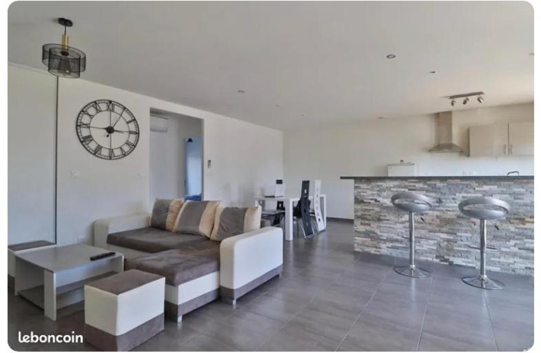 Maison De L'Occitanie Villa Bessan Ngoại thất bức ảnh