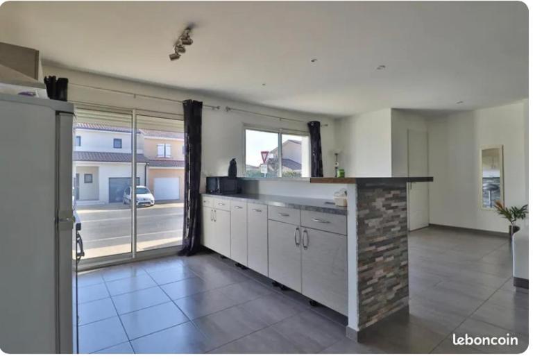 Maison De L'Occitanie Villa Bessan Ngoại thất bức ảnh